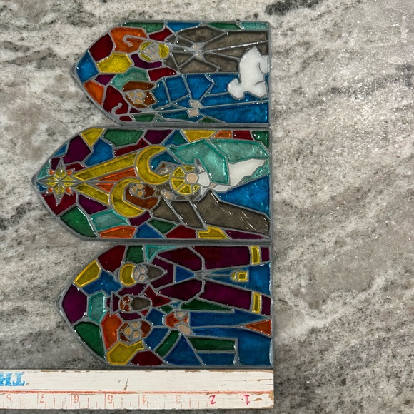 Vintage Stained Glass Look Christmas Nativity Scene Suncatcher - Picture 9 of 9